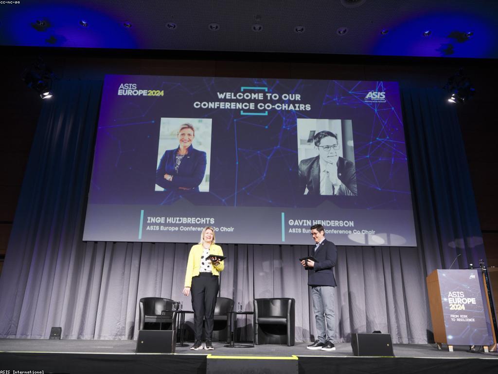 ផលប៉ះពាល់នៃព័ត៌មានឌីជីថល